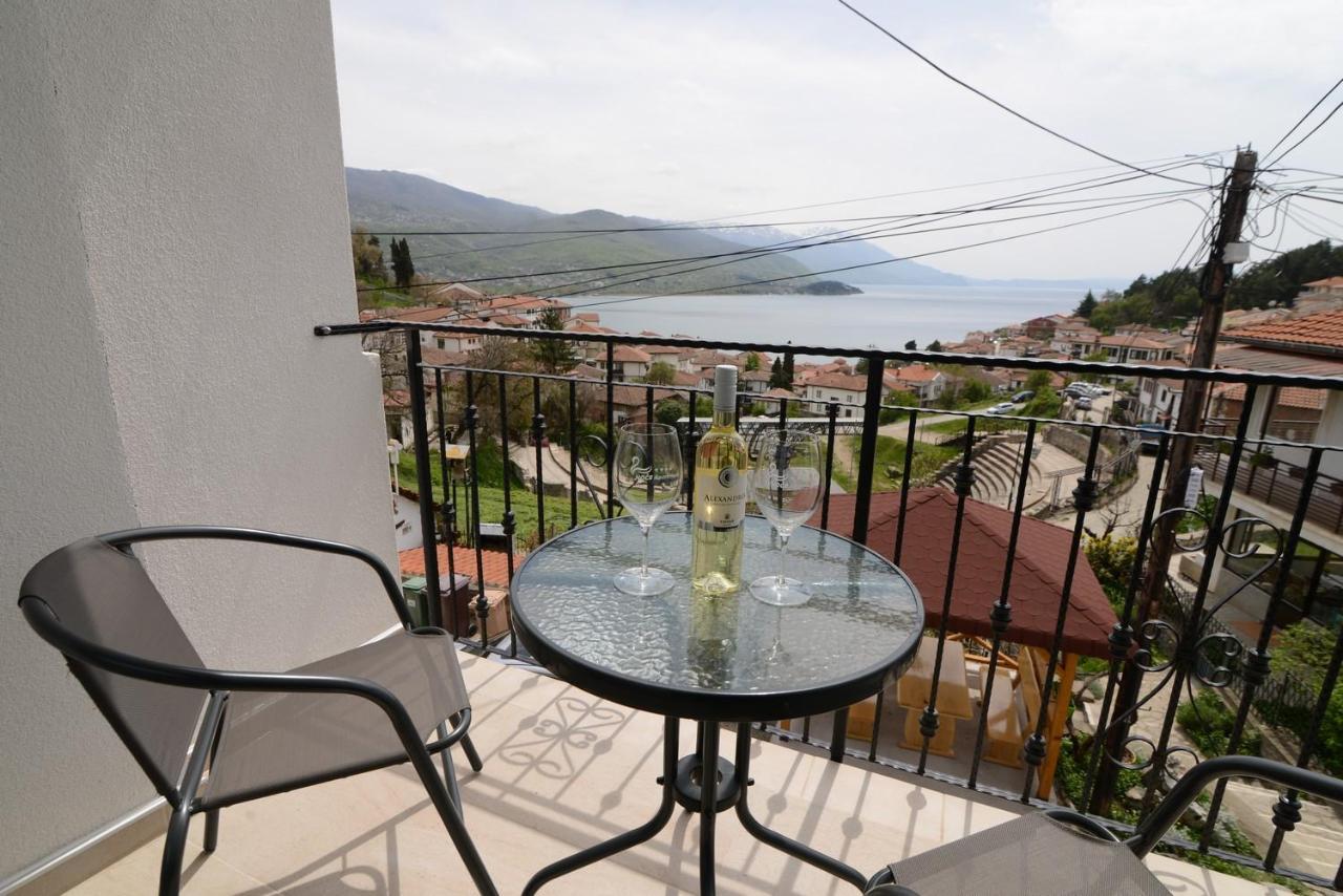 Noce Apartments - Premium Lake View Ohrid Esterno foto