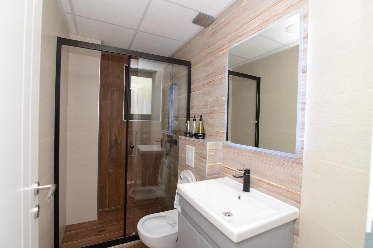Noce Apartments - Premium Lake View Ohrid Esterno foto